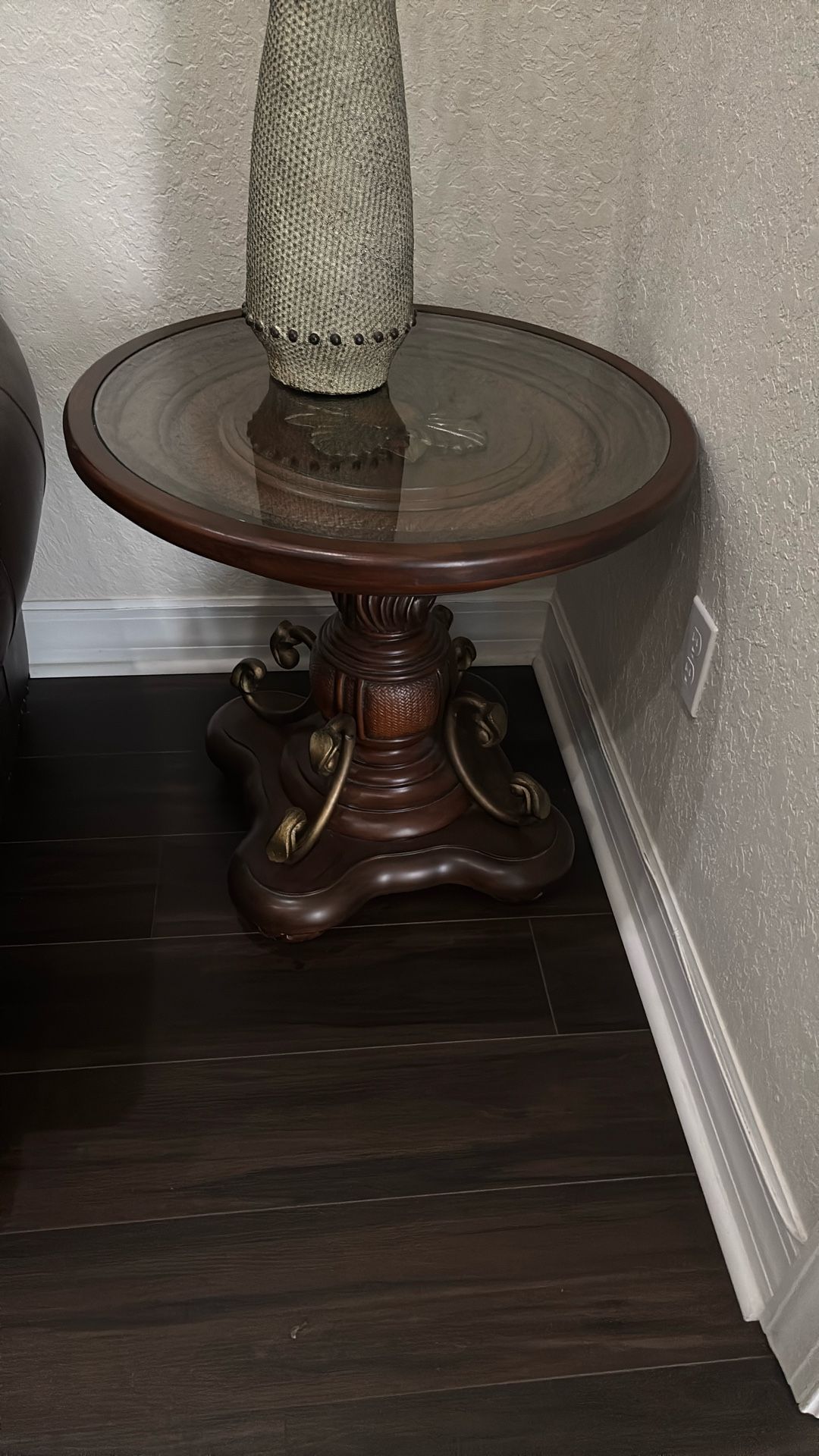 26 Inch Wide End Table