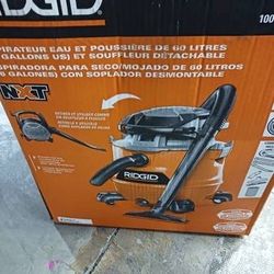 RIDGID Wet Dry Vacuum with Detachable Leaf Blower, Filter, Hose, and Accessories, 16 Gal., 6.5 Peak HP 