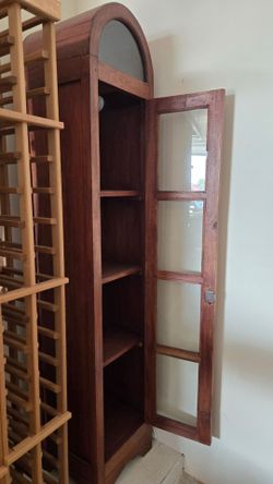 Curio cabinet