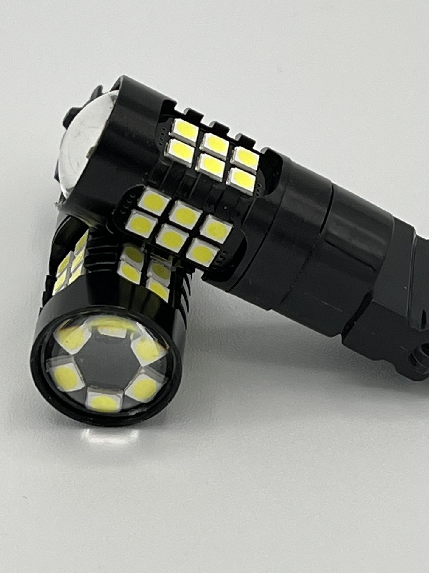 LEDs Bulbs 3157/7443