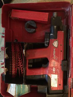 Hilti 451 Hammer Drill