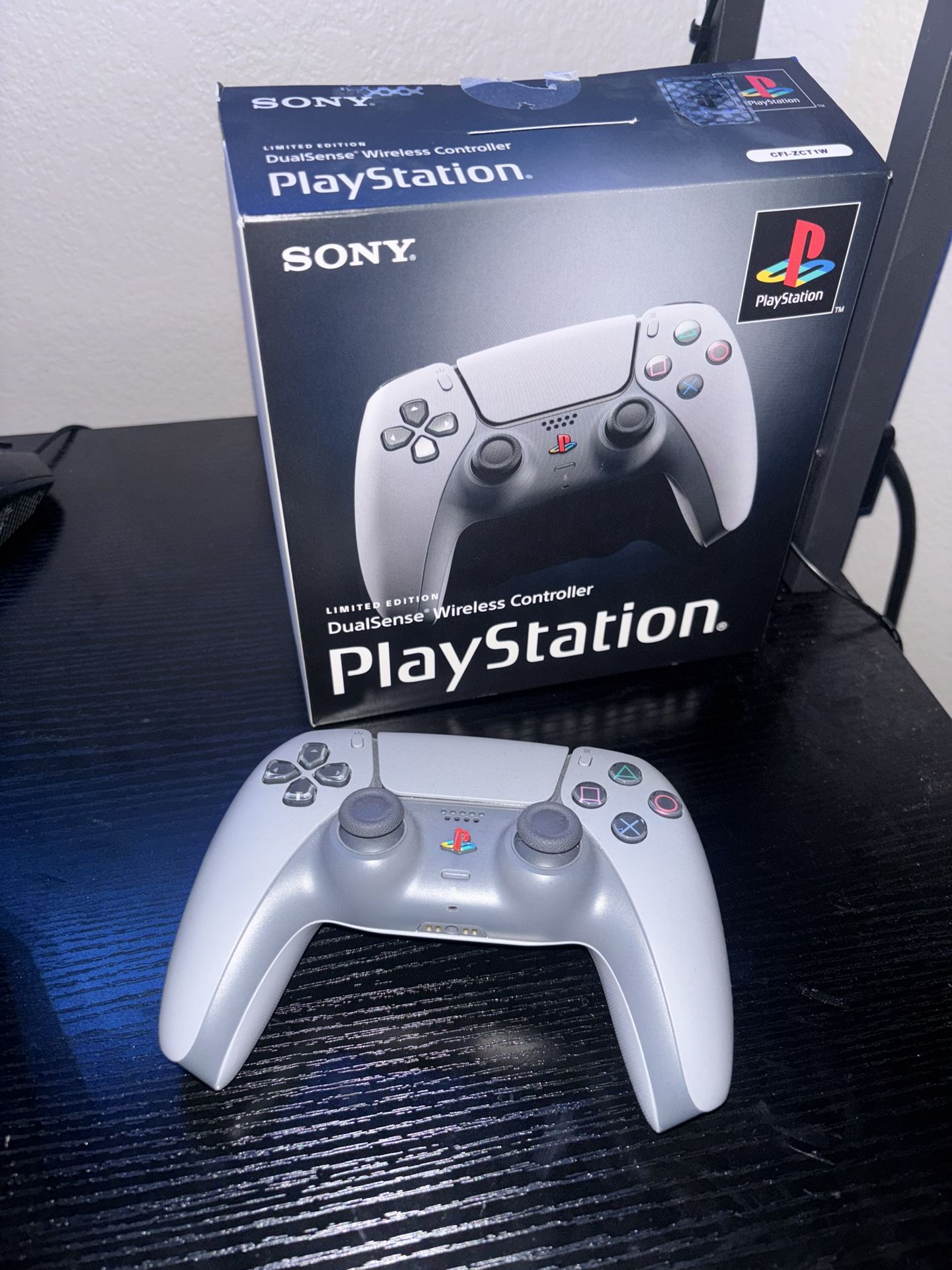PS5 30th Anniversary Controller