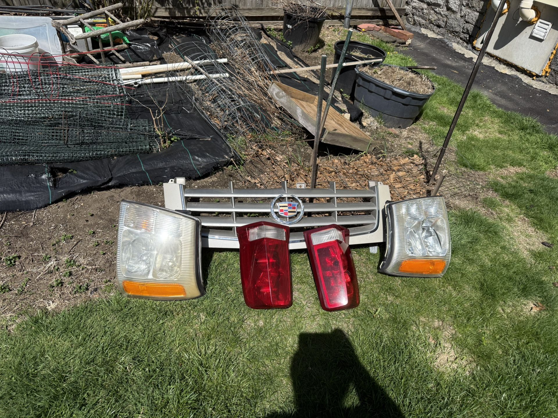 2002-2006 Cadillac Escalade Parts