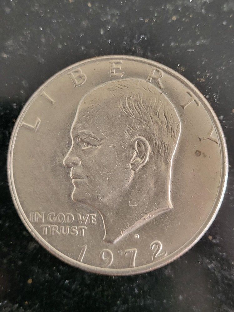 1972 Dweight D. Eisenhower 1 Dollar Coin