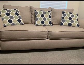 Sofa bed ROOMS TO GO