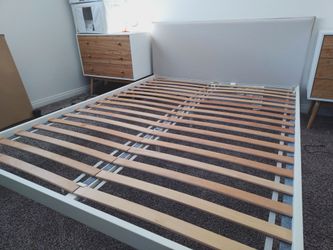 White Queen Bed Frame Metal Wood Home Dorm Master Bedroom House