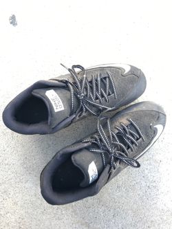 Nike cleats Men’s size 7.5