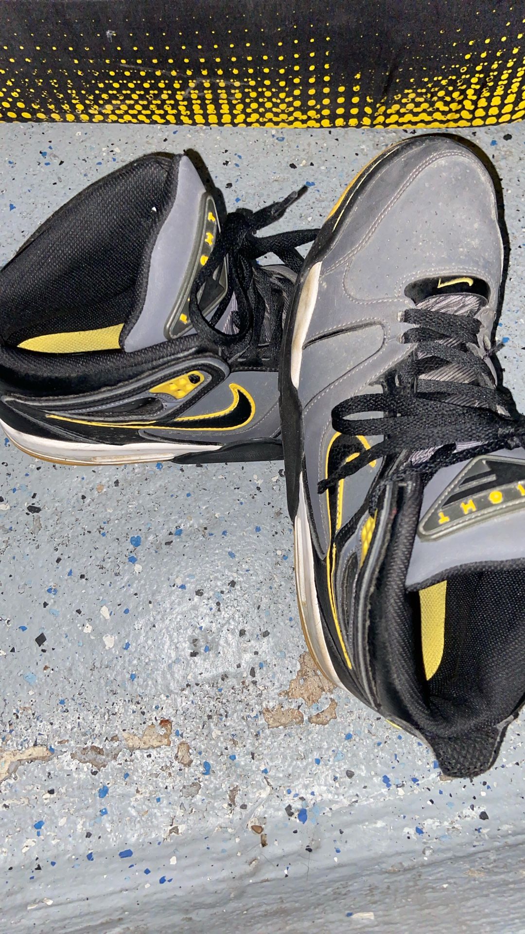 Nike Flight Size 10 Used/Worn