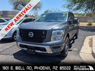 2022 Nissan TITAN