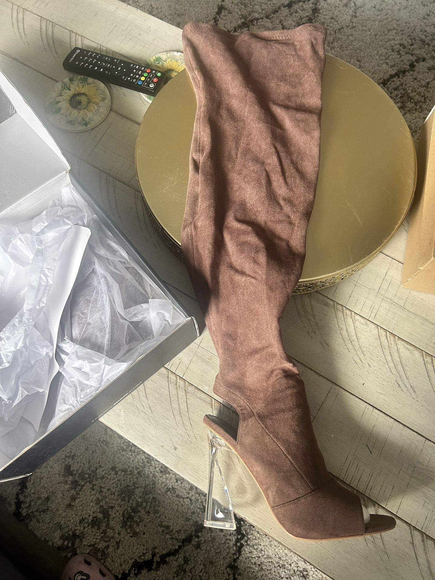 Women’s Thigh High Brown Opened Toe Boots