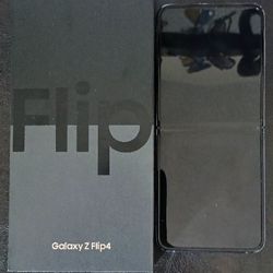 Galaxy Z Flip 4 