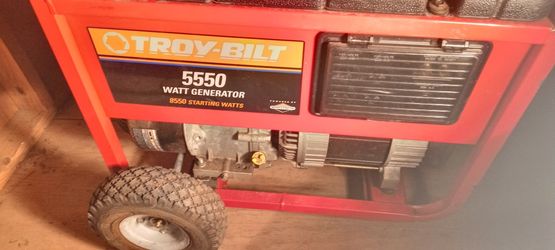 Troy-Bilt Generator 5550 - Needs Minor Carburetor Work