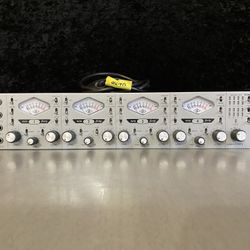 Universal Audio 4-710