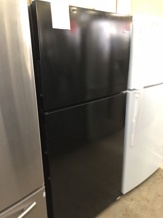 Amana black refrigerator Scratch and dent