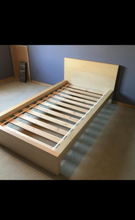 Twin Bed
