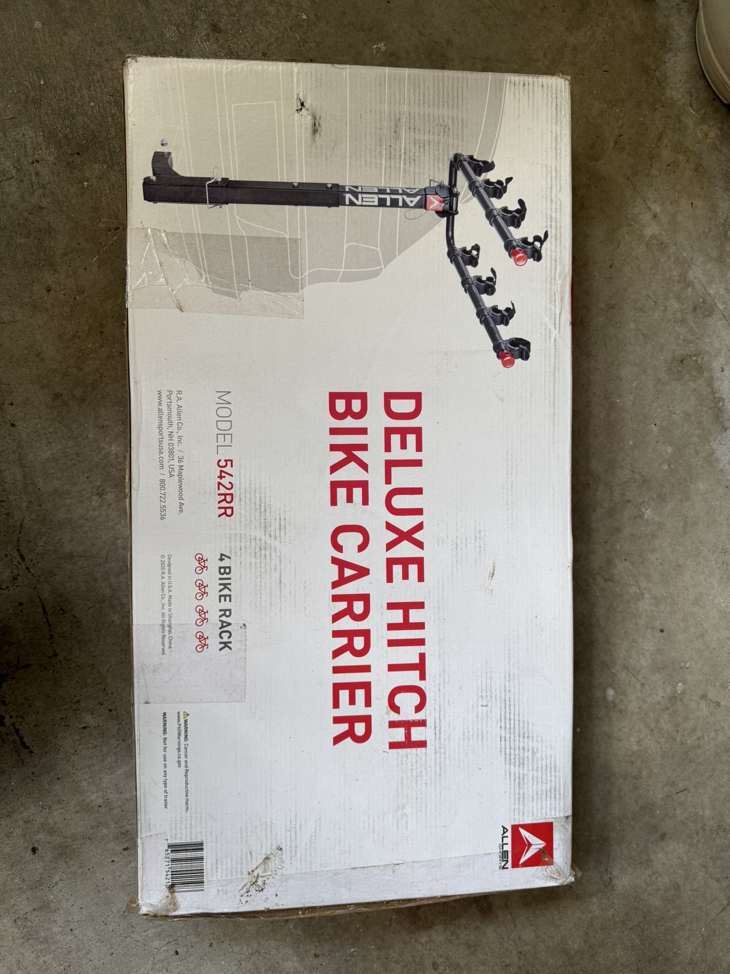 New Deluxe 4-Bike Hitch Mount Rack