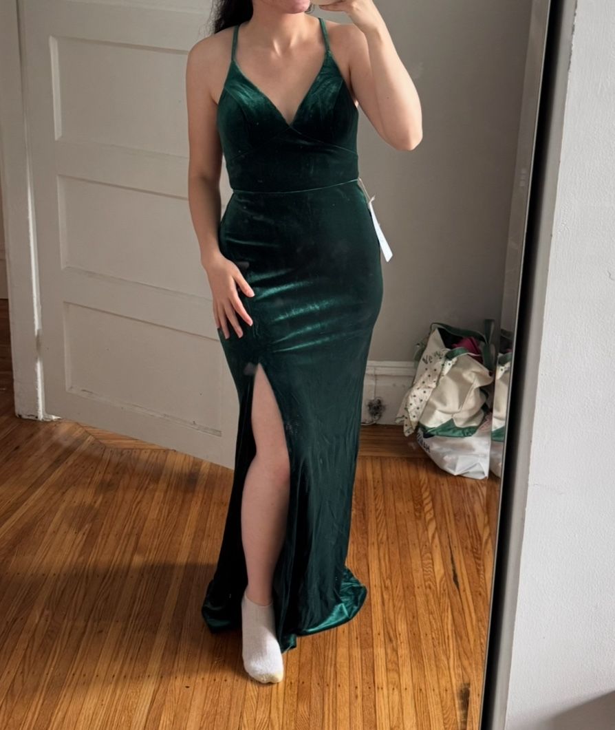 Azazie Emerald Velvet Dress