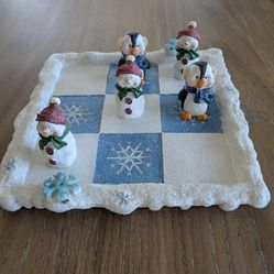 Avon Tic-Tac-Toe "Winter Buddies"