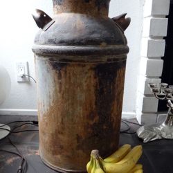Vintage Milk Can Vase Table Farm Cow Jug 10 Gallon