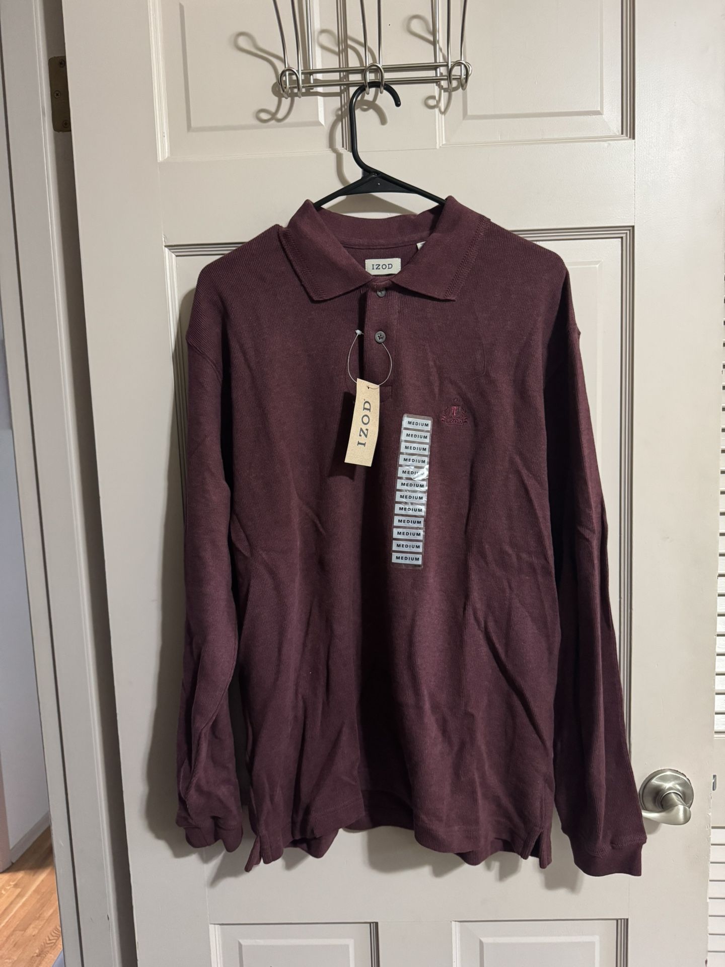 Mens Izod Thick Long Sleeve Shirt Size Medium NWT