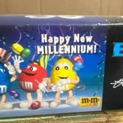 Ernie Irvan #36 M&M New Millennium 1999 Pontiac Grand Prix 1:24