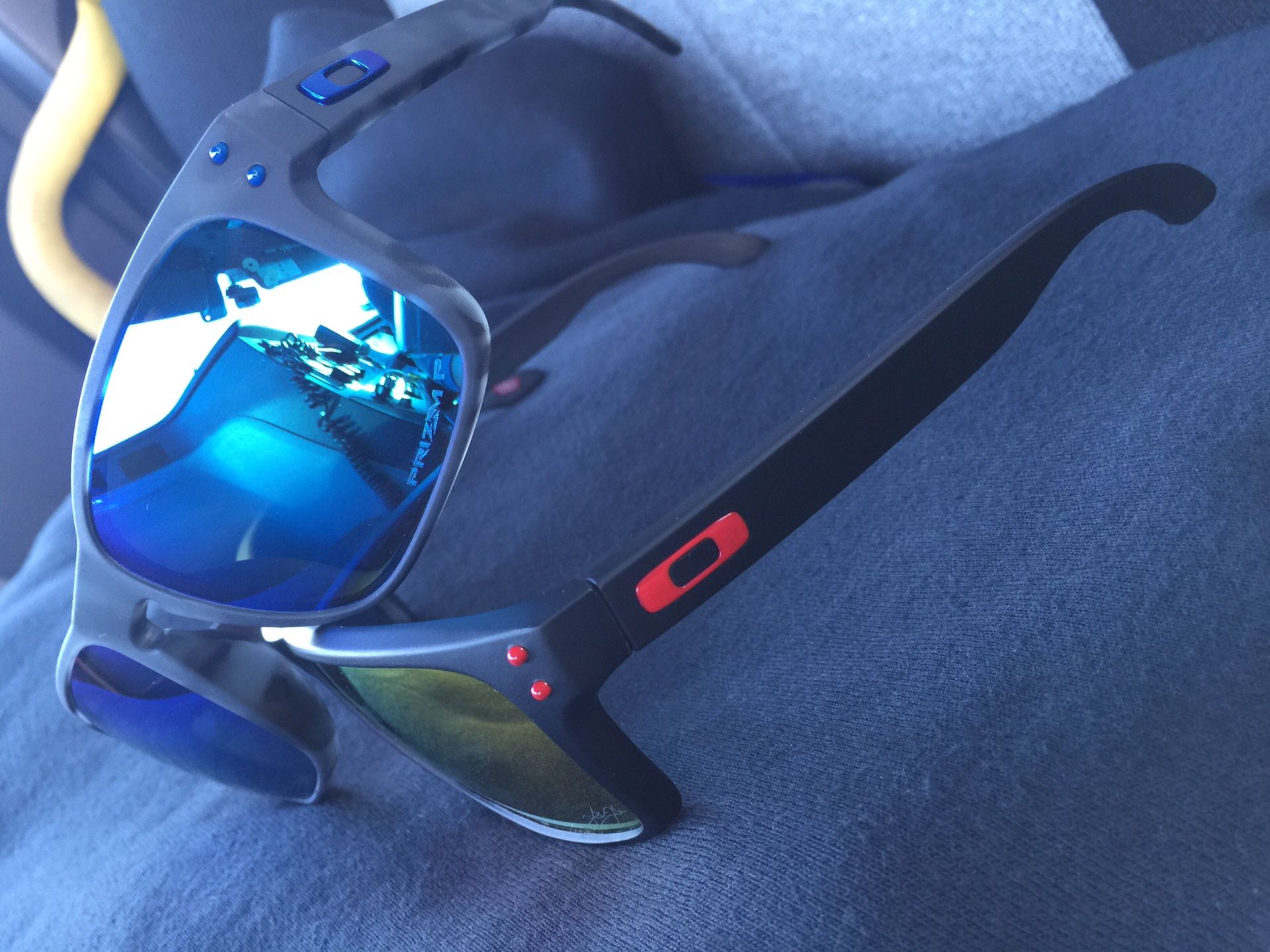 Real Oakleys vs Fake Oakley Holbrooks