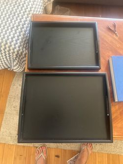 Set of 2 Black Wooden Serving Trays