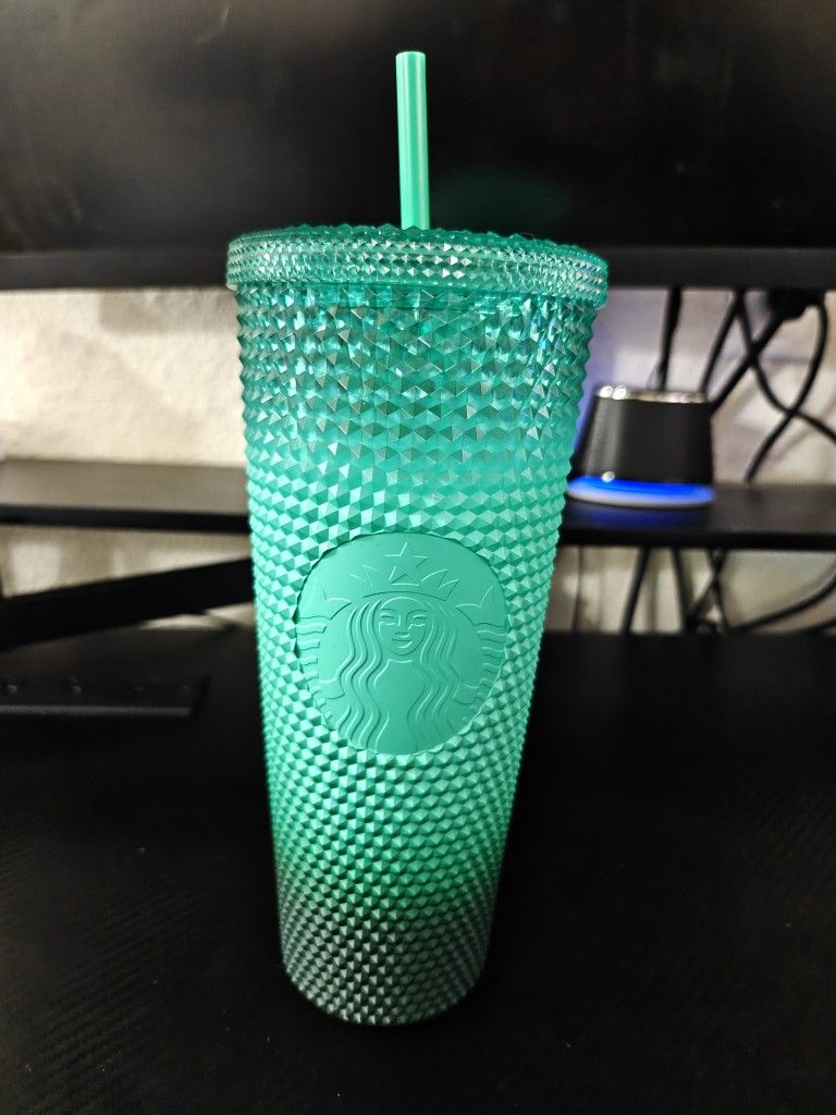 Starbucks Limited Edition 2022 GREEN 24oz