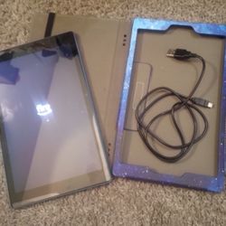 Amazon Kindle Fire (HD 10) 9th generation 