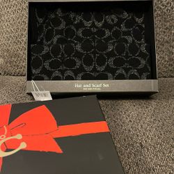 Coach Hat & Scarf Set
