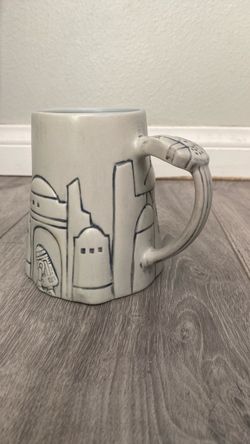 Disney Star Wars Galaxy's Edge R2D2 BATUU MILLENNIUM FALCON Coffee MUG Cup