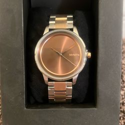 BRAND NEW - MVMT Watch 
