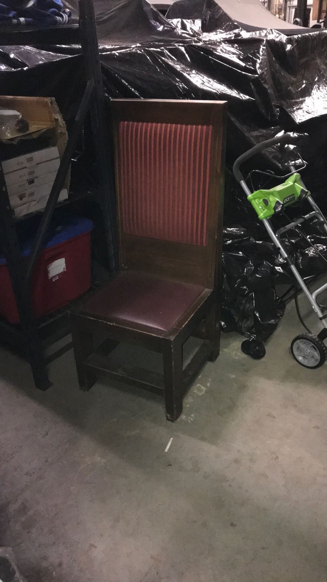 Nice Chairs Study Like Thrones