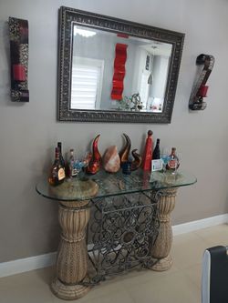 Espejo, bar, candelabros
