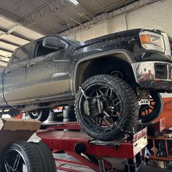 Lift Kits Alignments Mechanic On Duty 