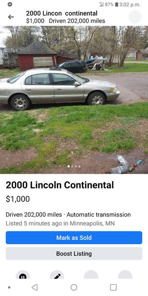 Photo 2000 Lincoln Continental four-door sedan