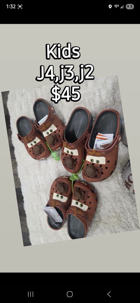 Mater Crocs