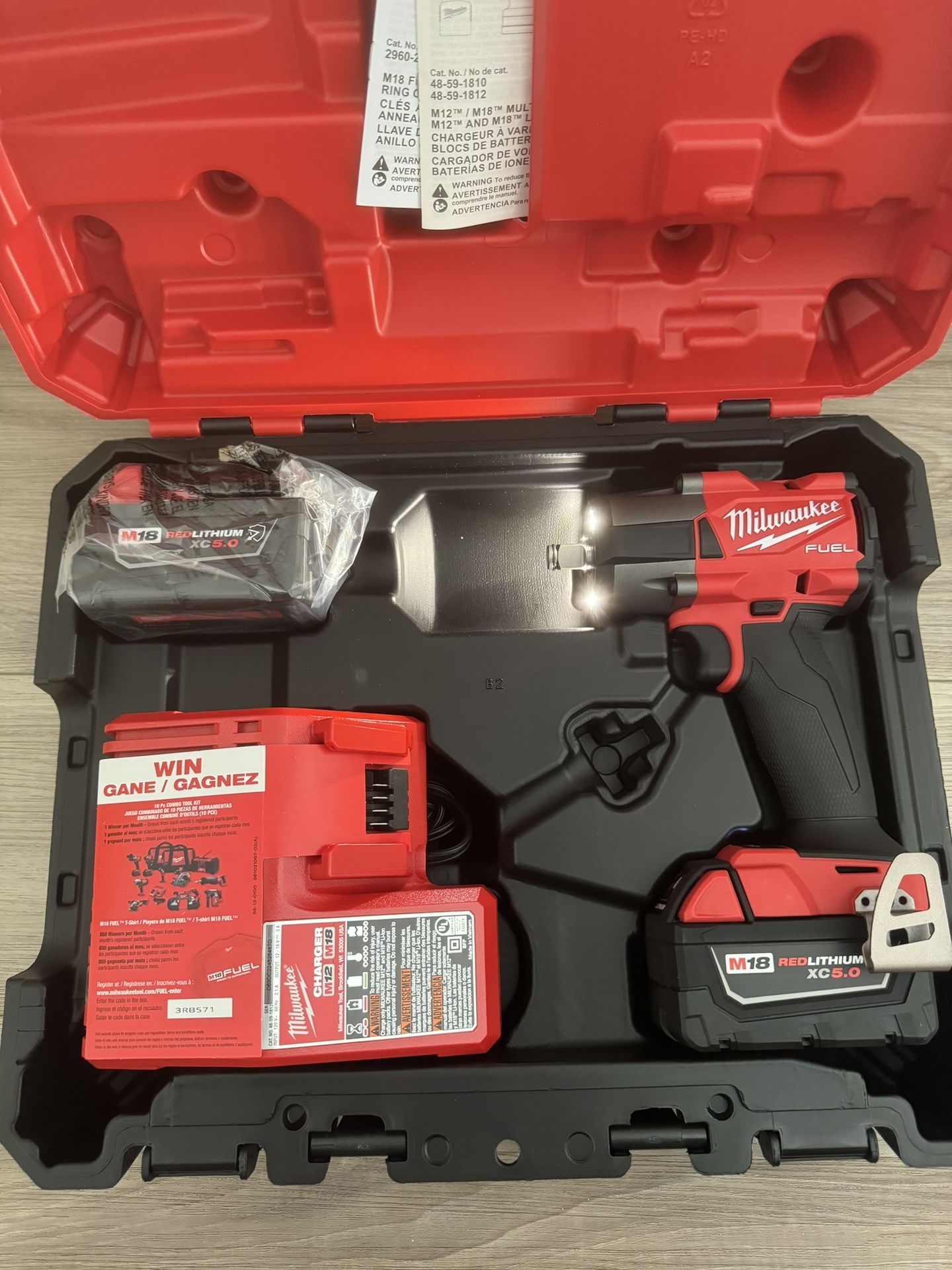 Milwaukee M18 1/2 Impact Wrench Mid Torque Kit