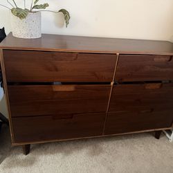 6 Drawer Dresser 