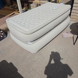 Air Matress Brand New 