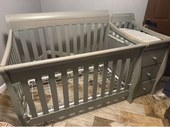 Baby crib