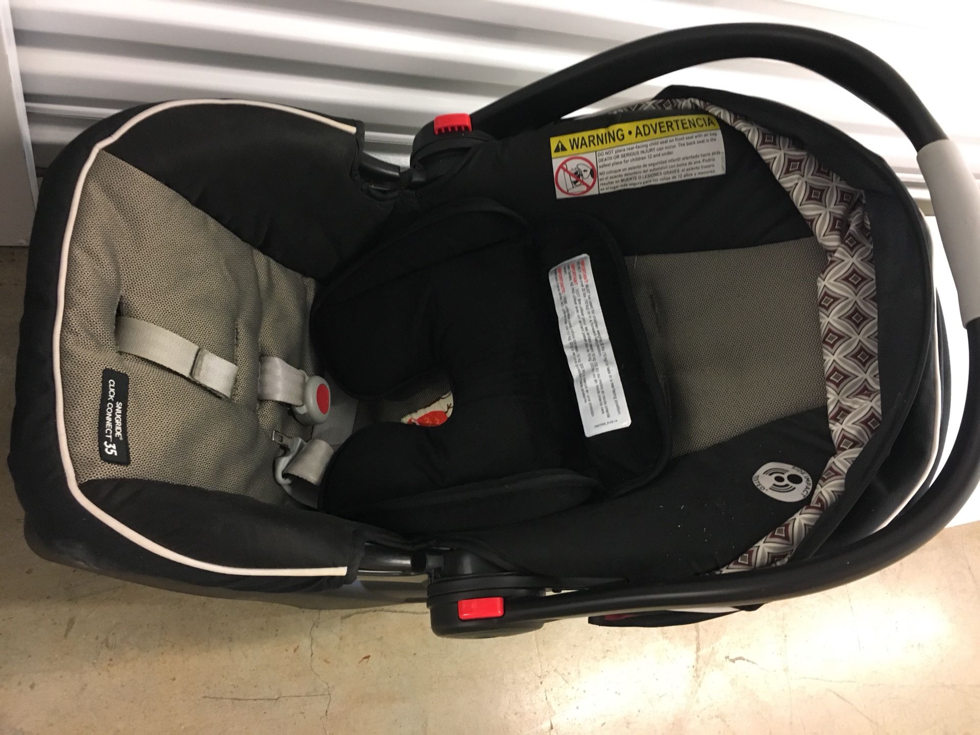 Graco click connect car seat with base
