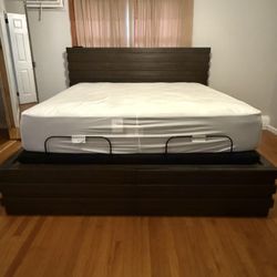 Modern Full King size bedroom set with mattress and adjustable Base