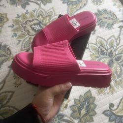Wanted Sandals