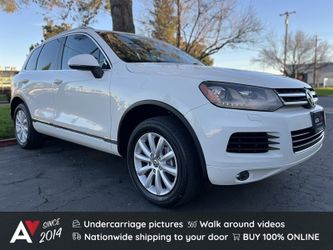 2011 Volkswagen Touareg VR6 Sport