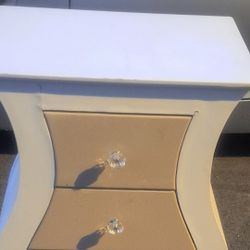 FIVE DRAWER MINI CONTEMPORARY DRESSER / NIGHT STAND
