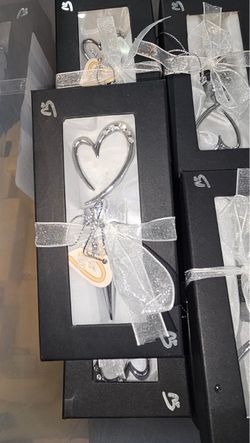 Heart Wine Bottle Stopper Favors
