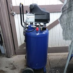 29 Gallon Air Compressor 