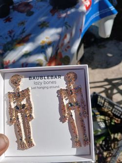 Classes Skeletal Earings Very Bling Bling