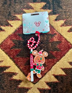 New Mickey Mouse Gingerbread Disney Store Key Sketchbook 2020 Christmas Ornament